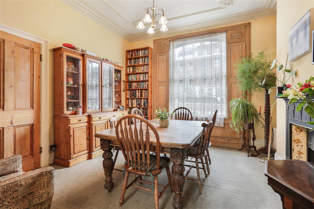 4 bed maisonette for sale in Fortess Road 1