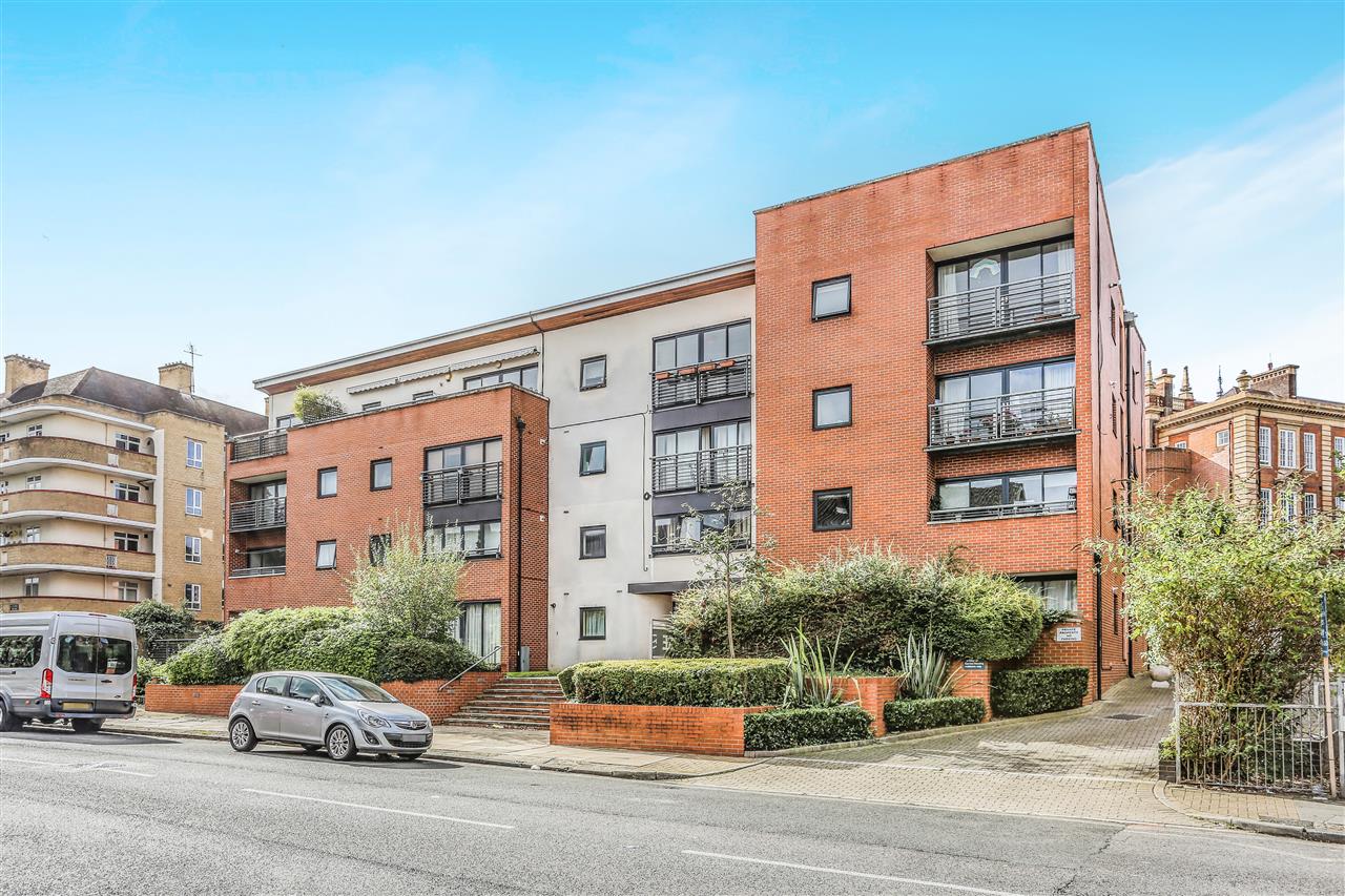 2 bed flat for sale in Dalmeny Avenue  - Property Image 13