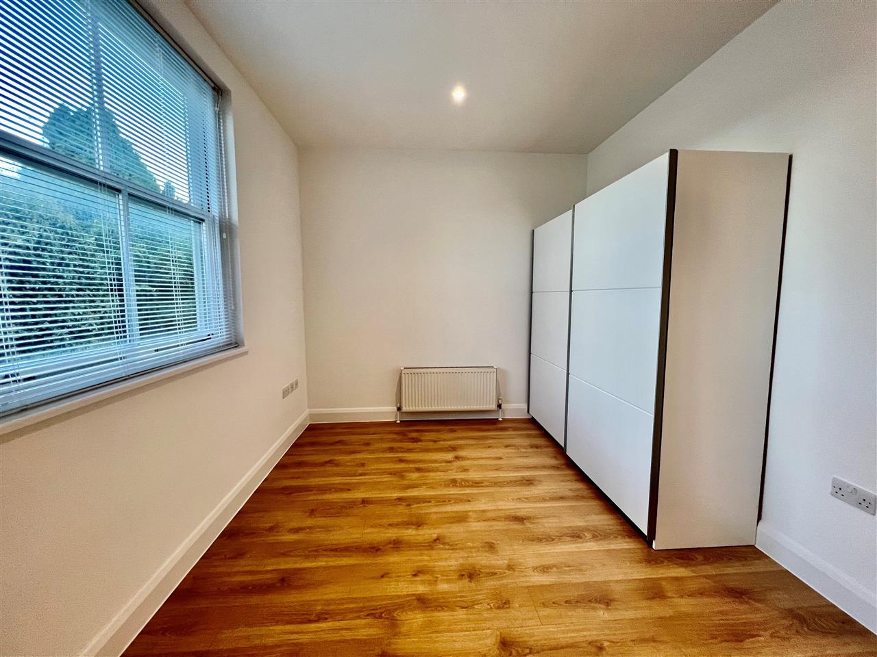 2 bed flat to rent in Lady Margaret Road  - Property Image 5