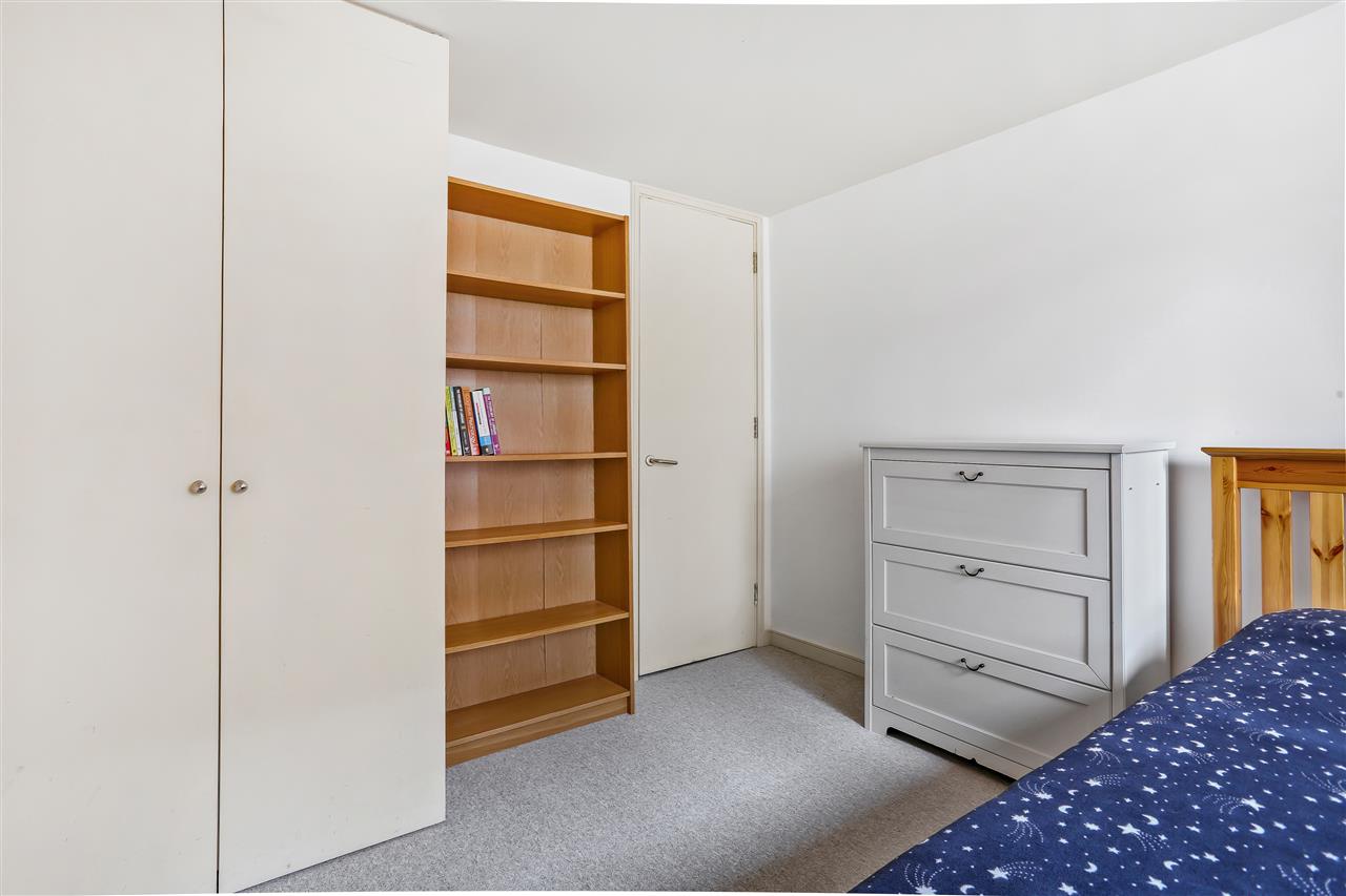 3 bed flat for sale in Seven Sisters Road  - Property Image 11