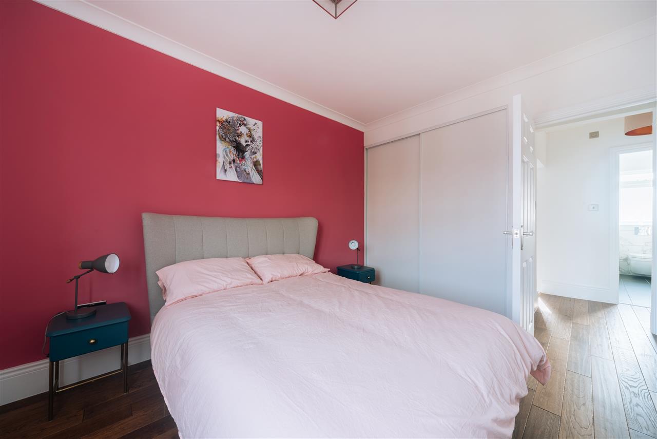 1 bed flat to rent in Tufnell Park Road 3