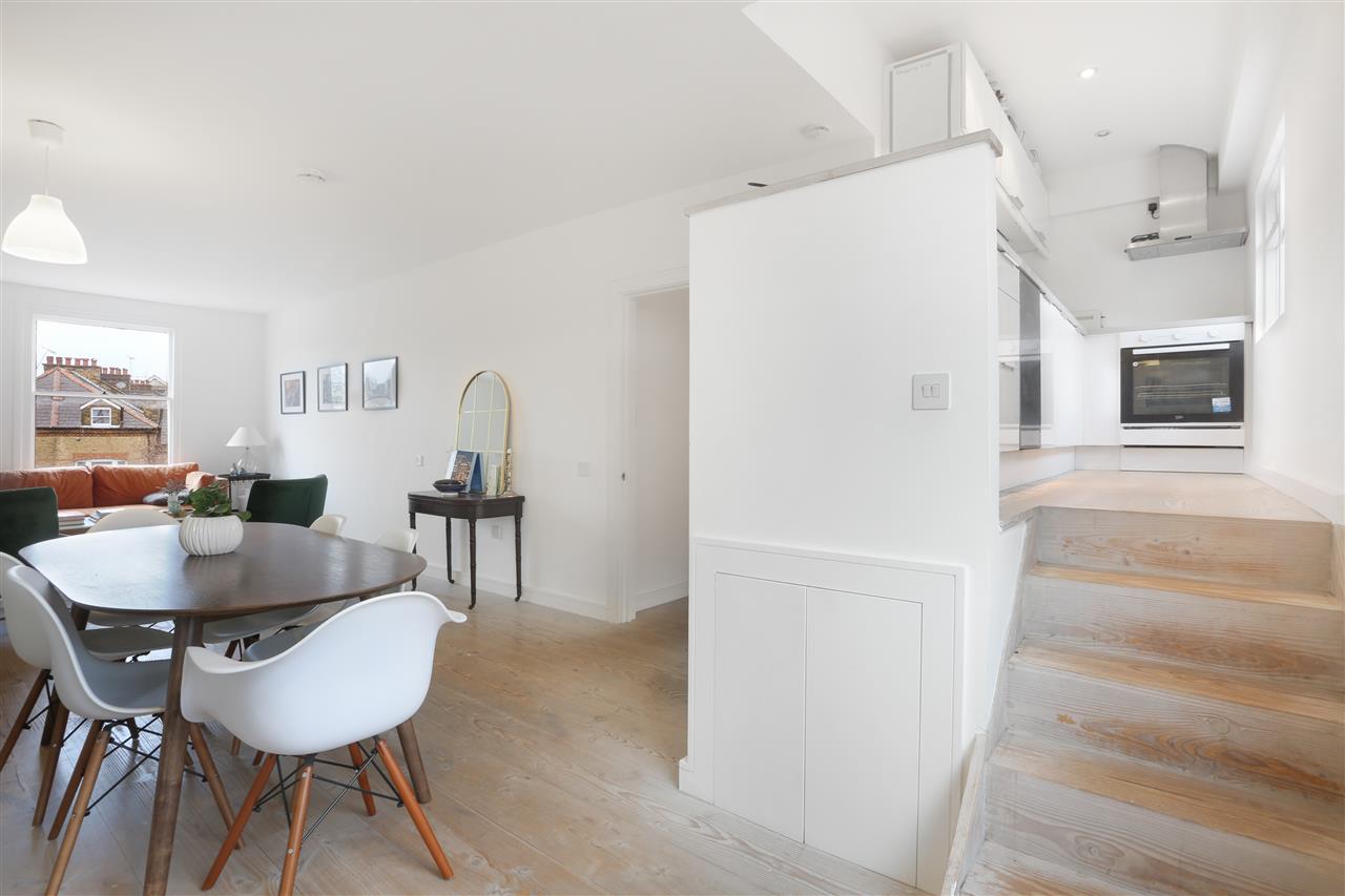 2 bed flat for sale in Lady Margaret Road 4