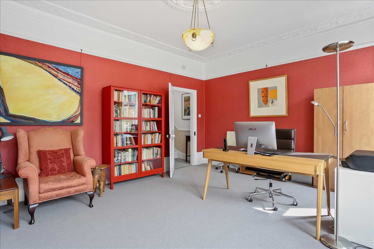 4 bed terraced house for sale in Beversbrook Road  - Property Image 17