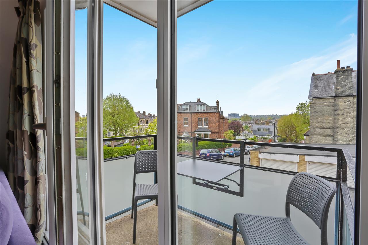 2 bed flat for sale in Dartmouth Park Hill  - Property Image 9