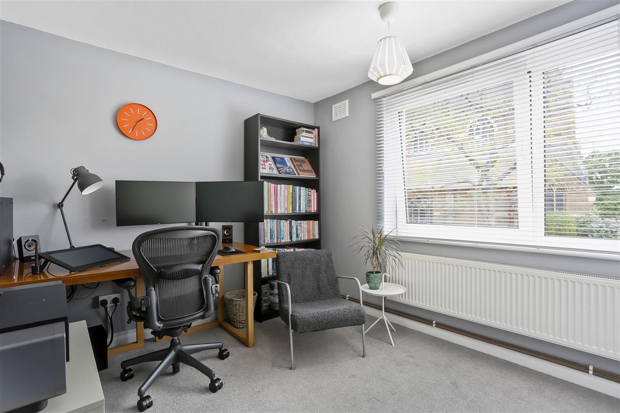2 bed flat for sale in Dartmouth Park Hill  - Property Image 16