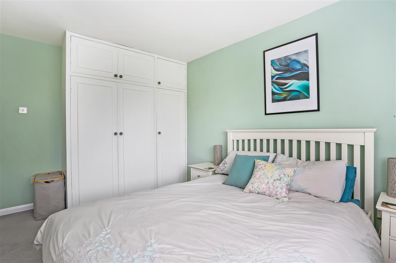 2 bed flat for sale in Dartmouth Park Hill 18