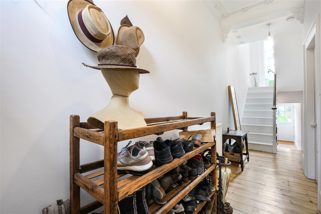 4 bed terraced house for sale 20