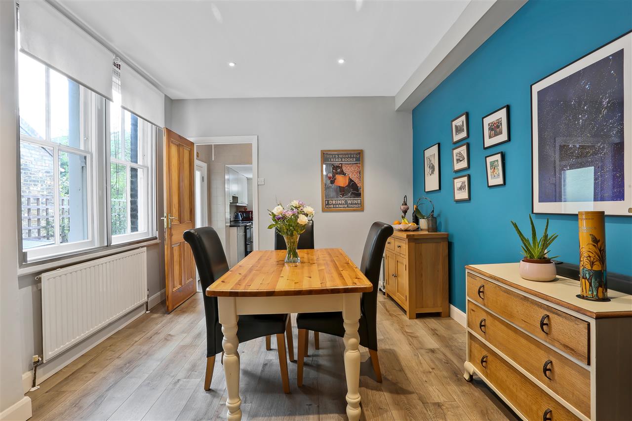 5 bed terraced house for sale in Mercers Road  - Property Image 4