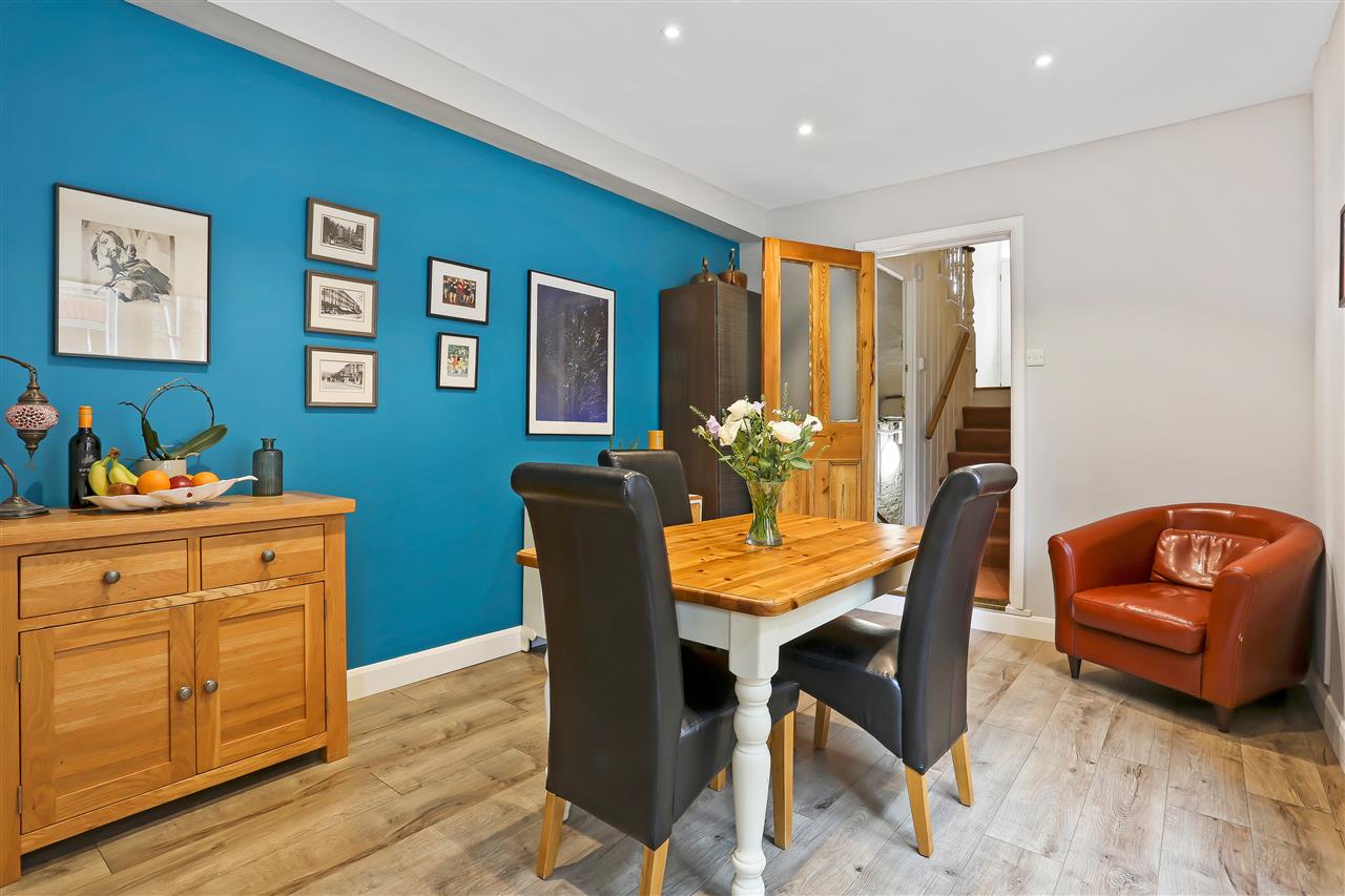 5 bed terraced house for sale in Mercers Road  - Property Image 5