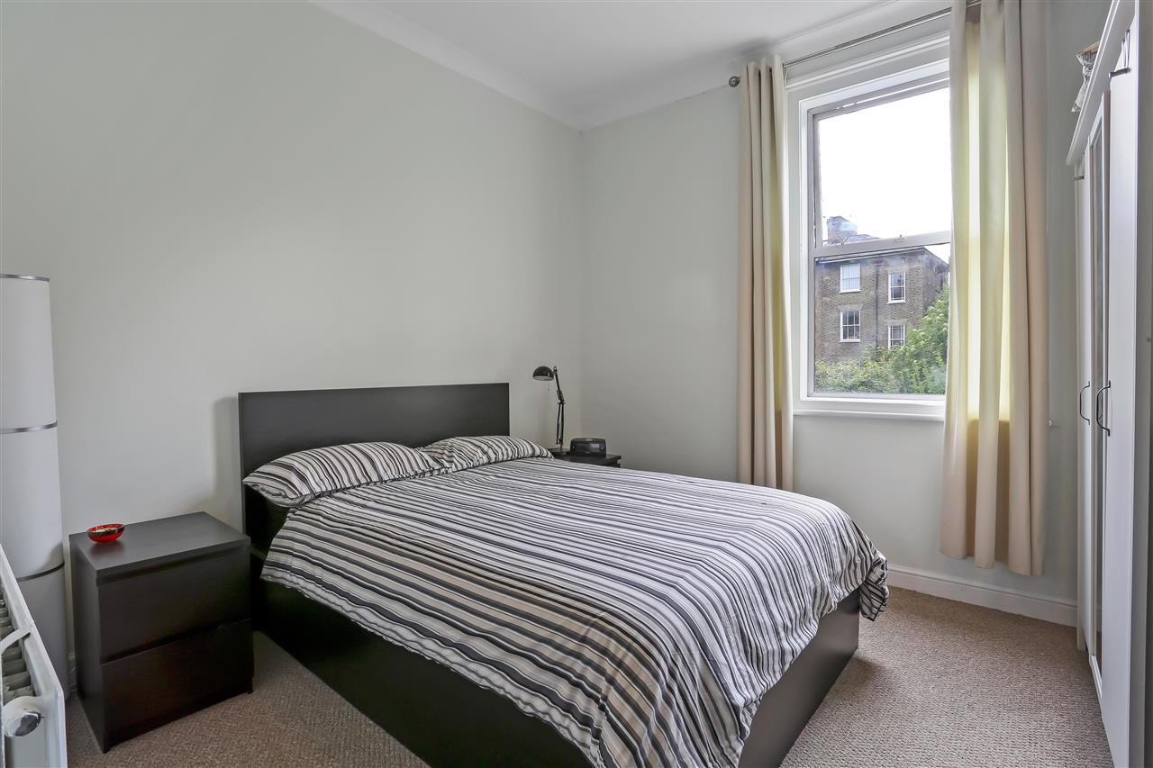 5 bed terraced house for sale in Mercers Road 6