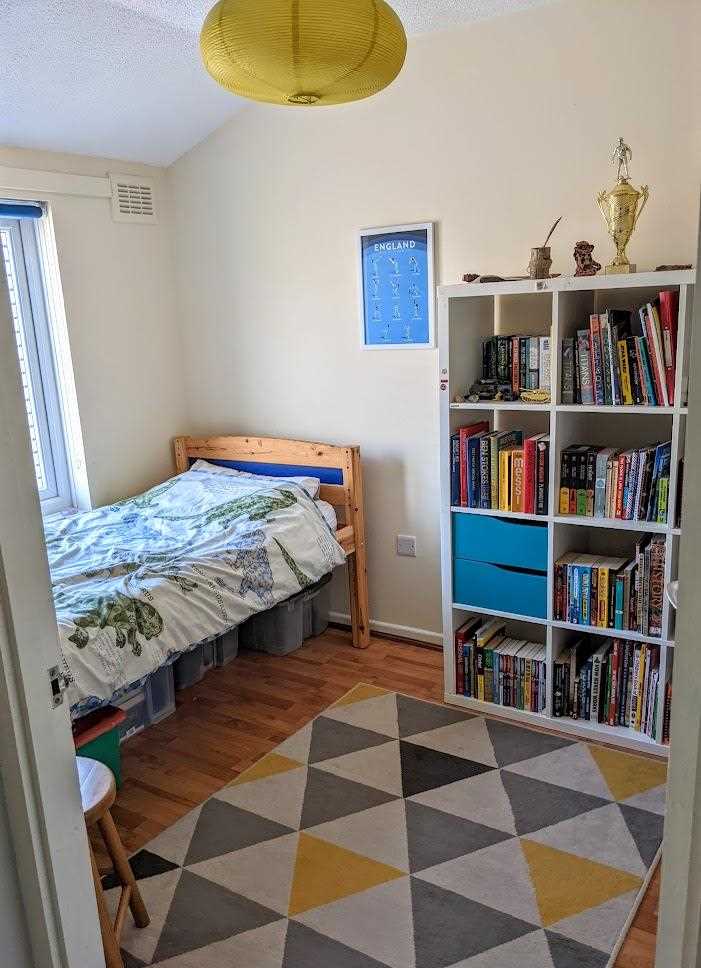 3 bed terraced house to rent in Elm Close  - Property Image 3