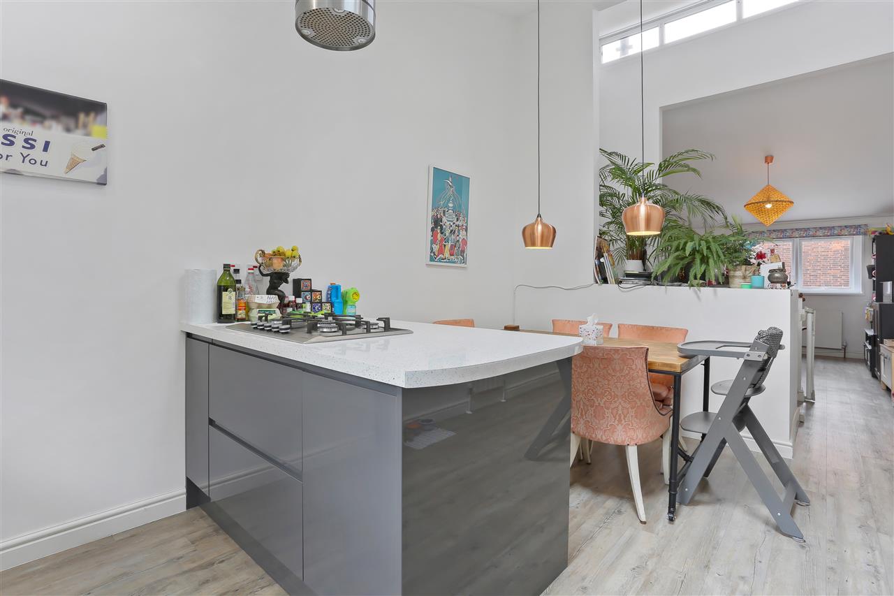 3 bed terraced house for sale in Ashbrook Road  - Property Image 6