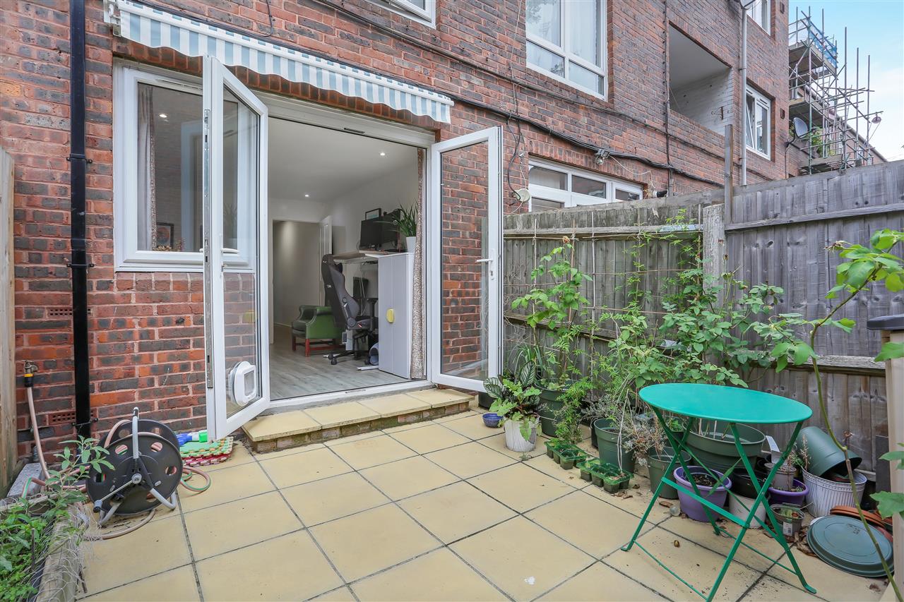 3 bed terraced house for sale in Ashbrook Road  - Property Image 21