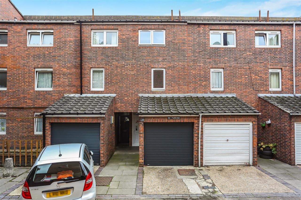 3 bed terraced house for sale in Ashbrook Road  - Property Image 23