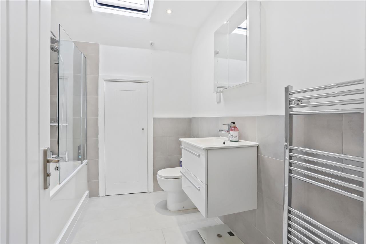 3 bed terraced house for sale in Old Forge Road 15