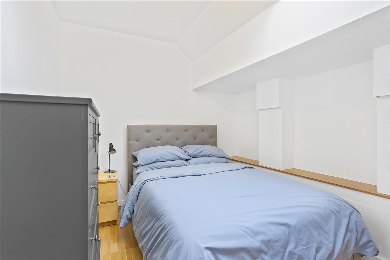 3 bed terraced house for sale in Old Forge Road 17