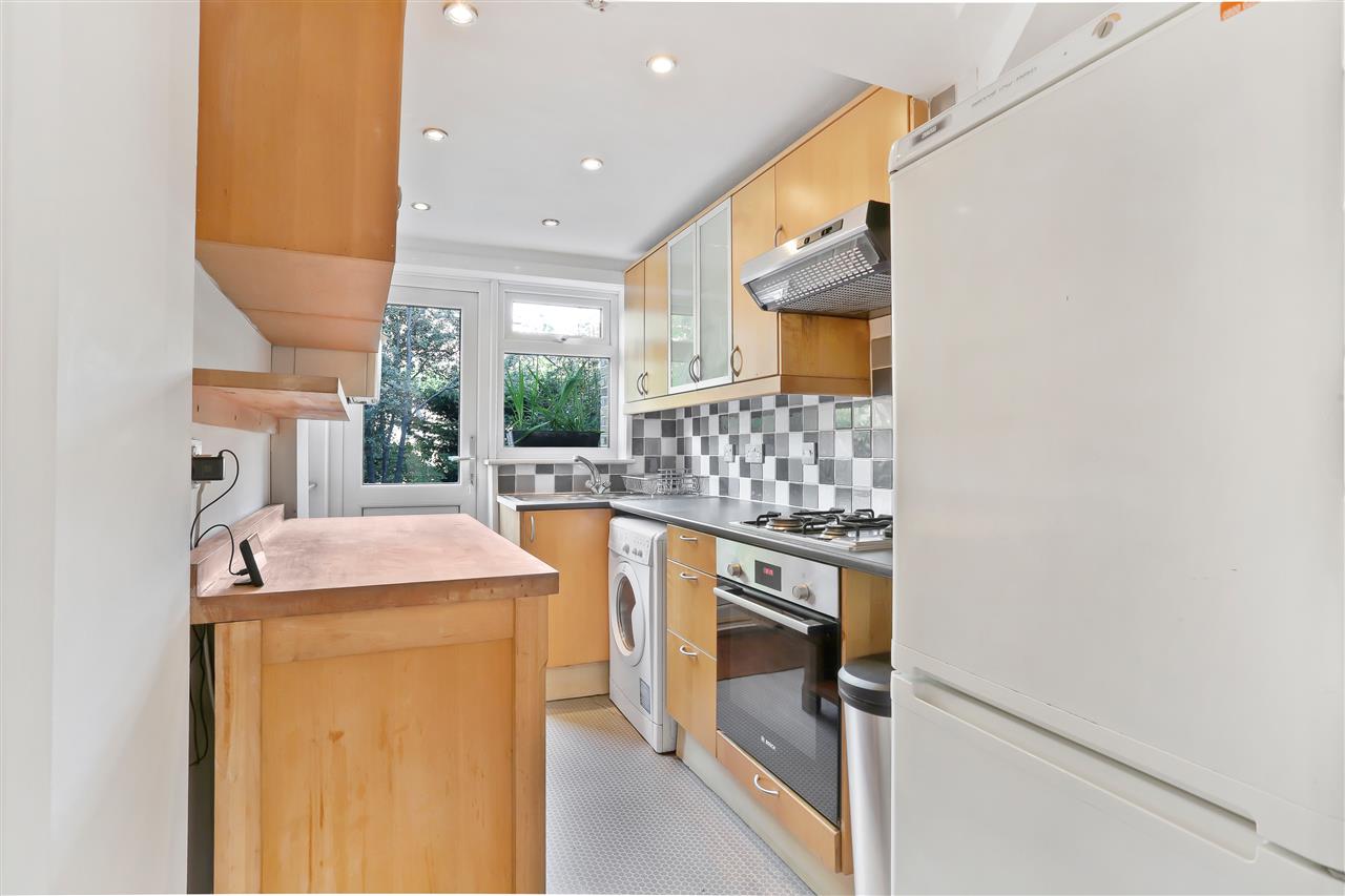 1 bed flat for sale in Tufnell Park Road 6