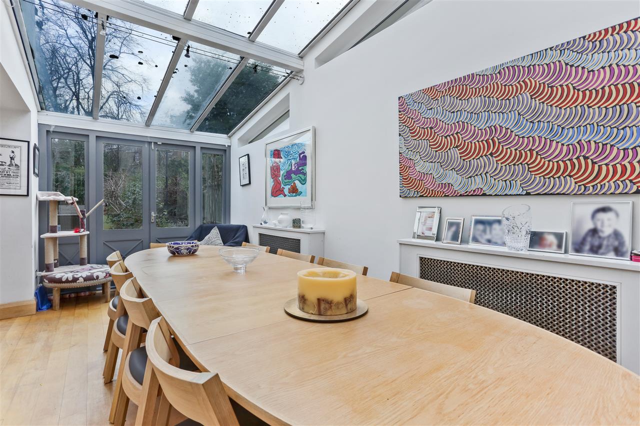 5 bed semi-detached house for sale in Mercers Road  - Property Image 6