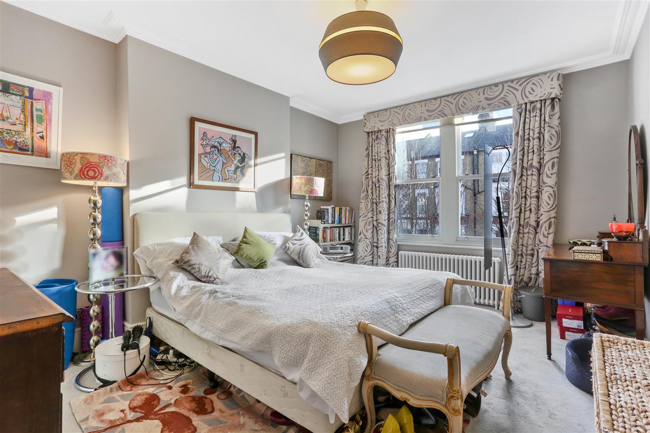 5 bed semi-detached house for sale in Mercers Road  - Property Image 8