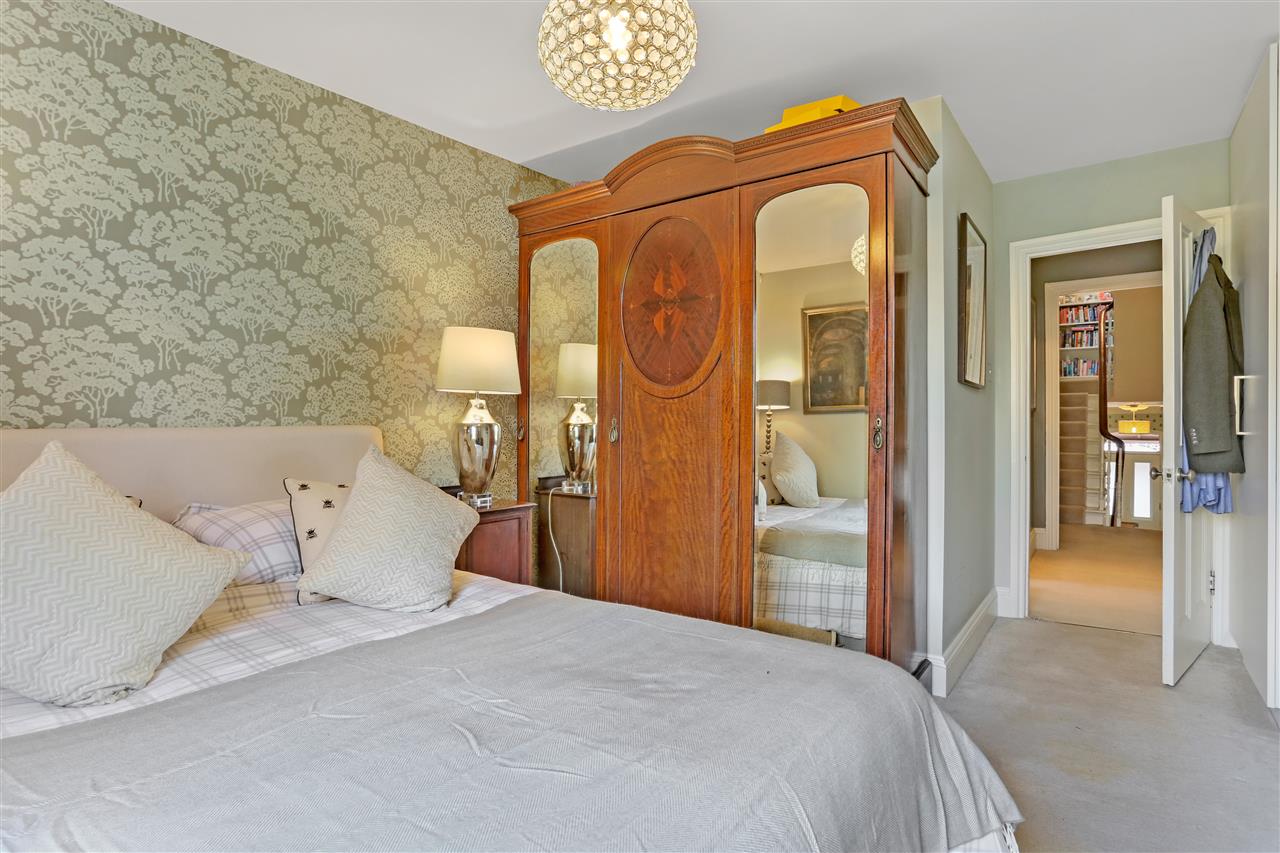 5 bed semi-detached house for sale in Mercers Road  - Property Image 22