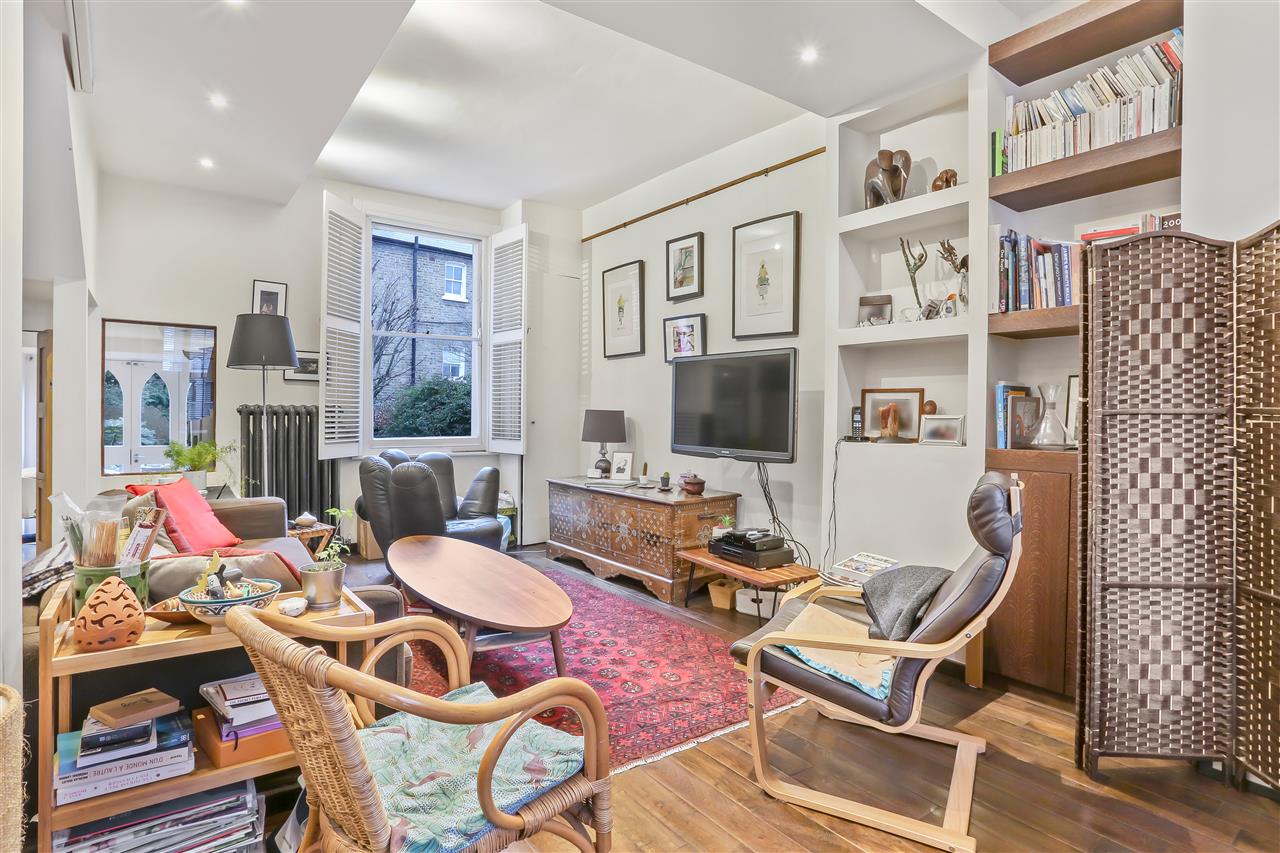 4 bed flat for sale in Corinne Road  - Property Image 12