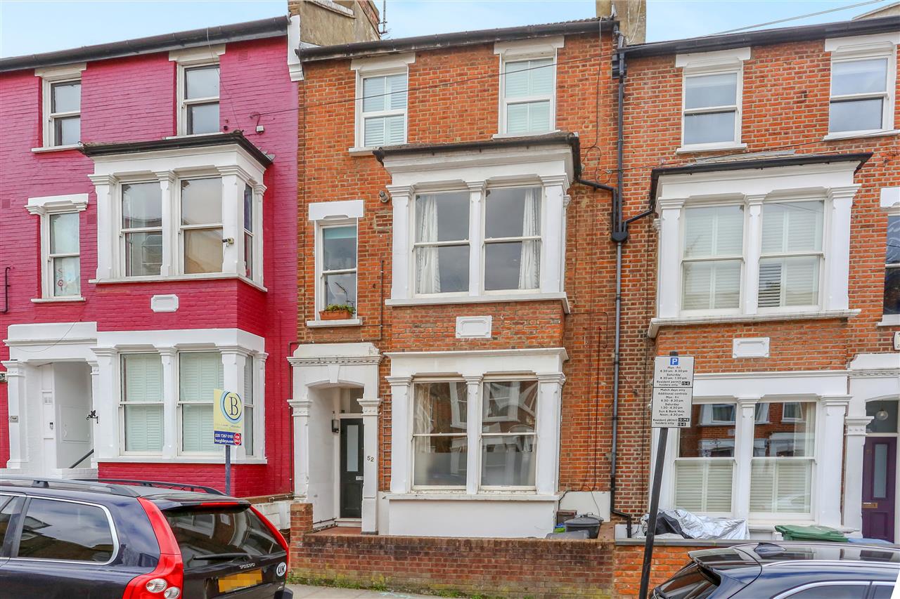 2 bed flat for sale in Melgund Road  - Property Image 3