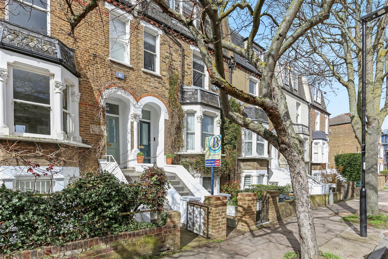 2 bed maisonette for sale in Dalmeny Road  - Property Image 4