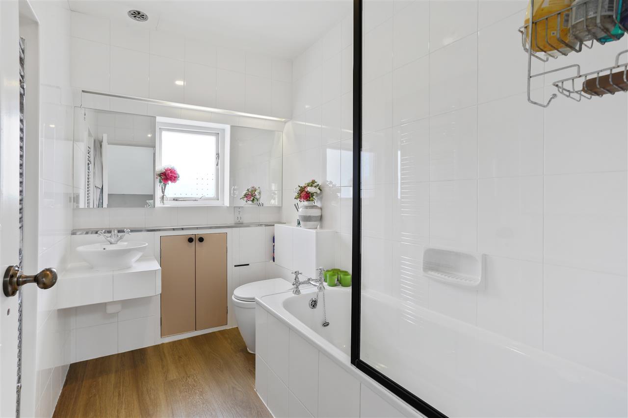 2 bed maisonette for sale in Dalmeny Road  - Property Image 14