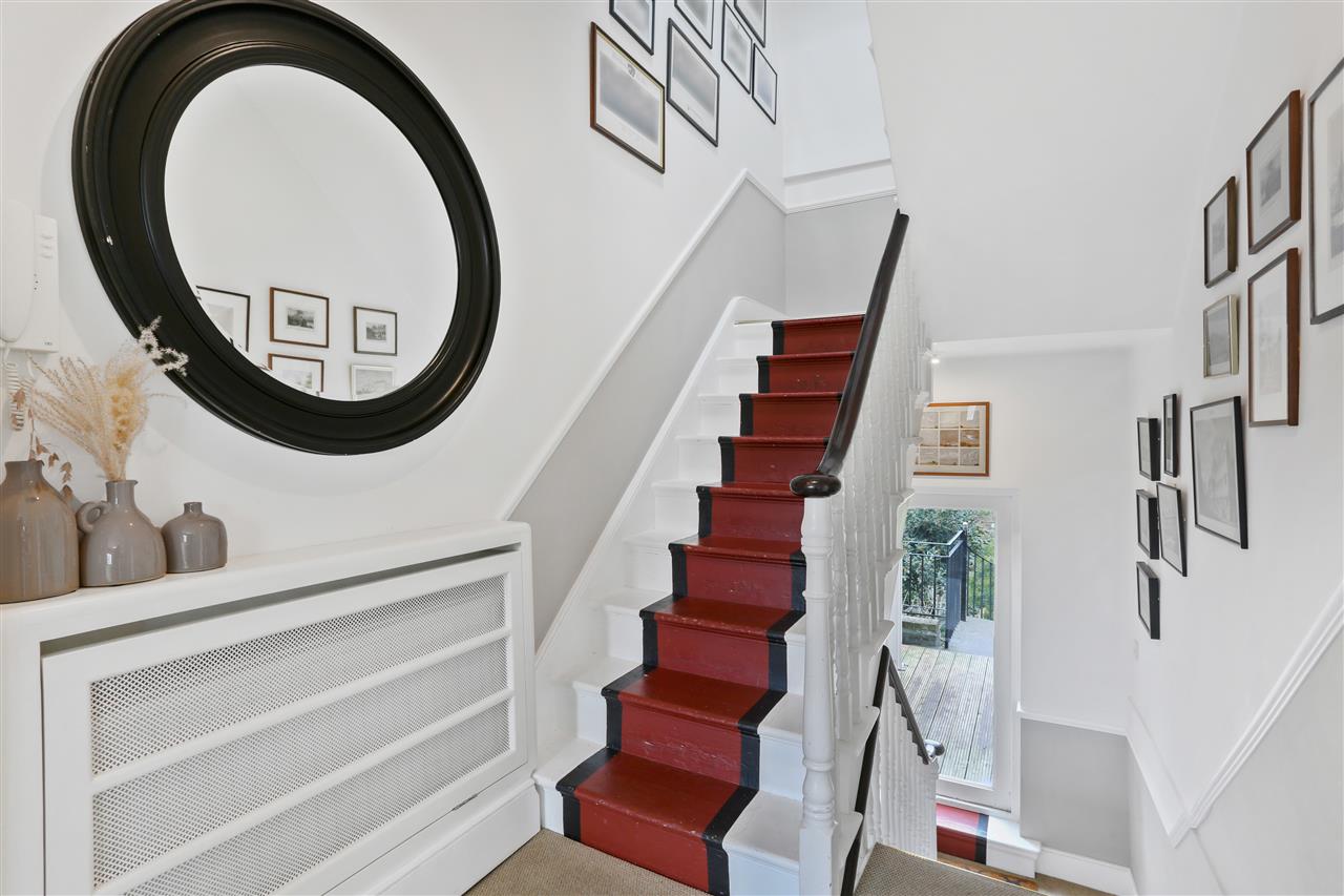 2 bed maisonette for sale in Dalmeny Road  - Property Image 21