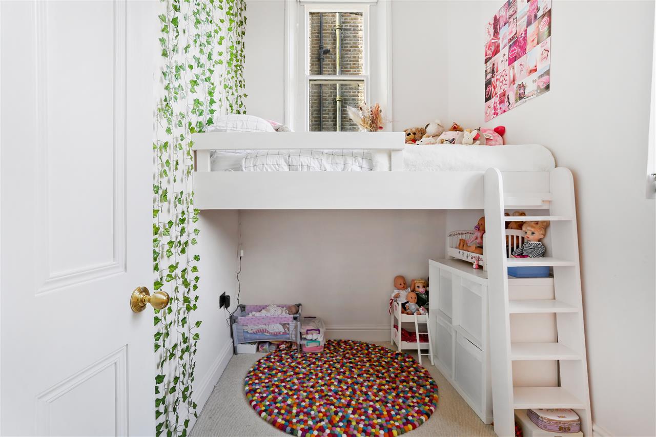 2 bed flat for sale in Carleton Road  - Property Image 12