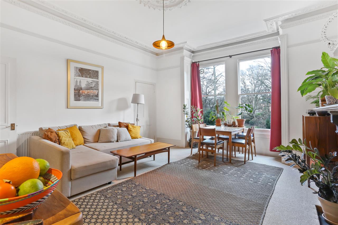 2 bed flat for sale in Dalmeny Road 4