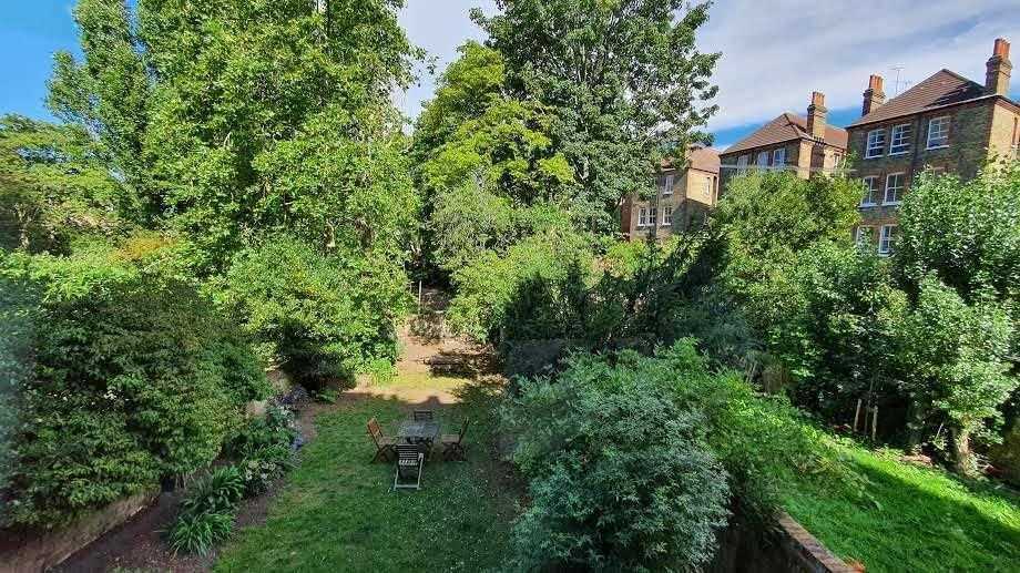 2 bed flat for sale in Dalmeny Road  - Property Image 16