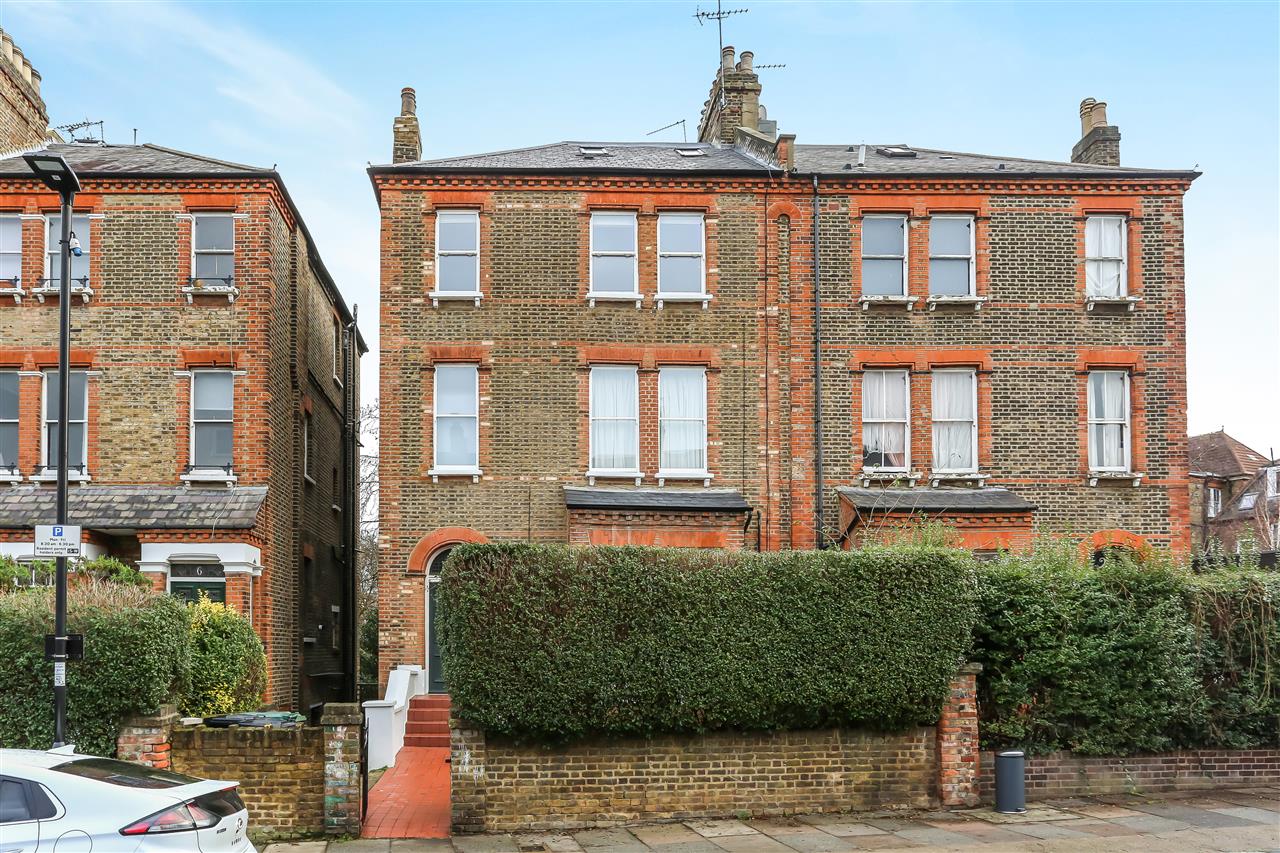 2 bed flat for sale in Dalmeny Road 16