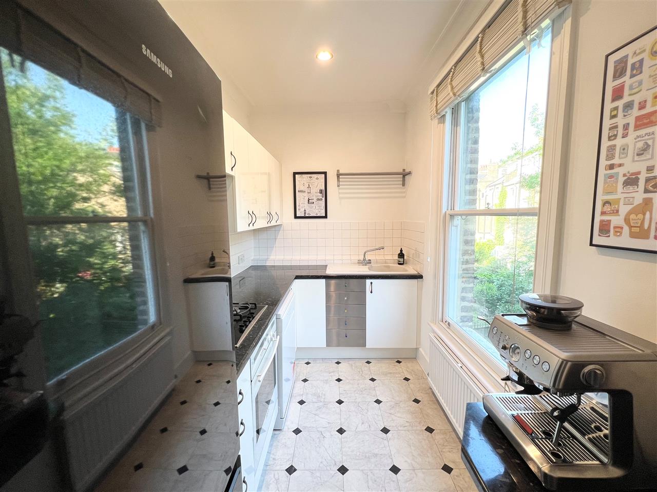 1 bed flat for sale in Lady Margaret Road  - Property Image 7