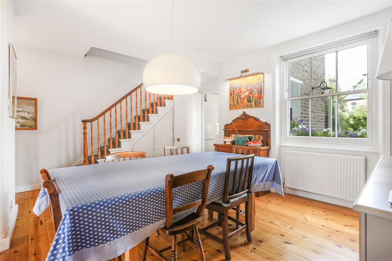 5 bed terraced house for sale in Celia Road 10