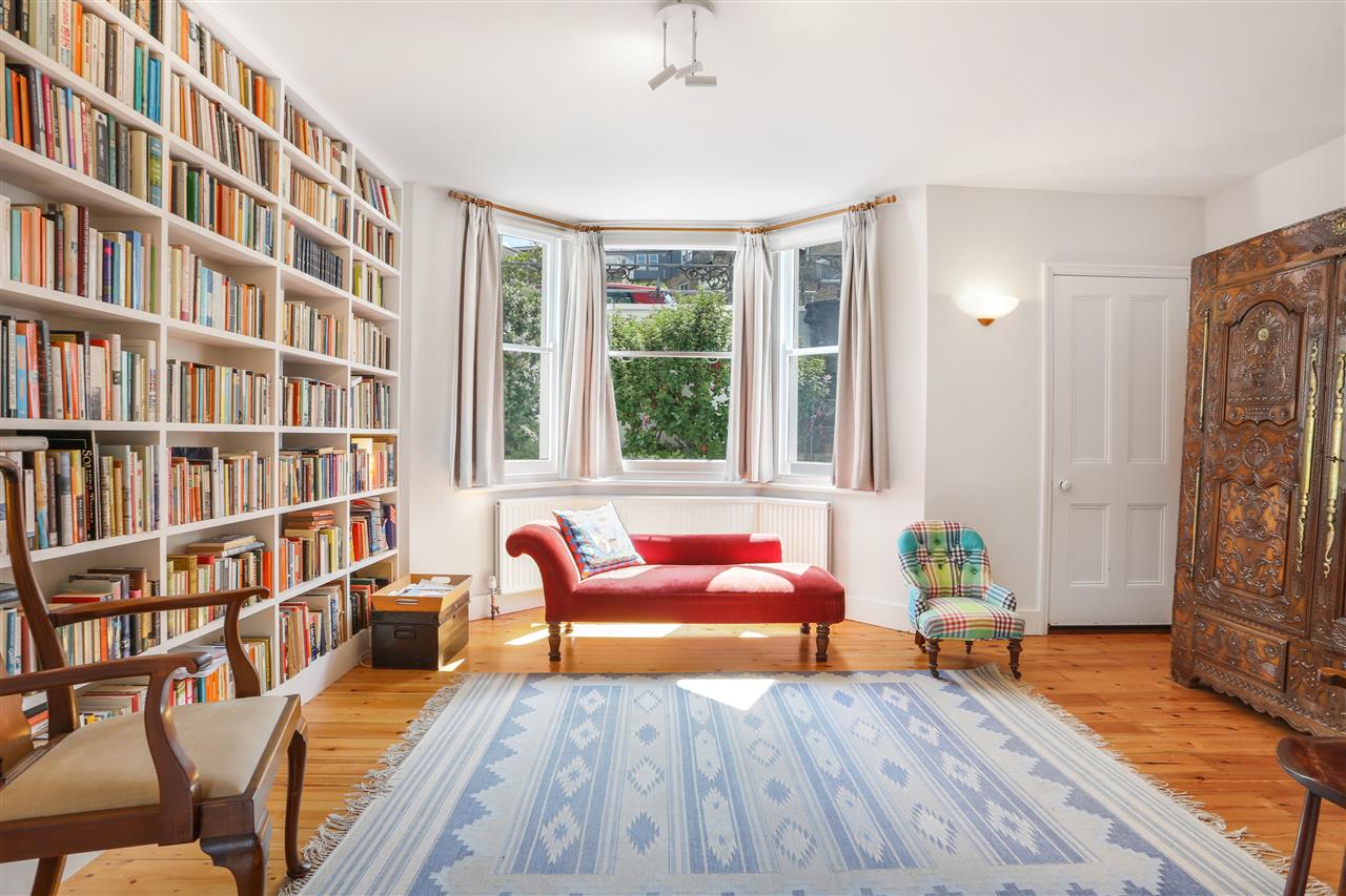 5 bed terraced house for sale in Celia Road 13