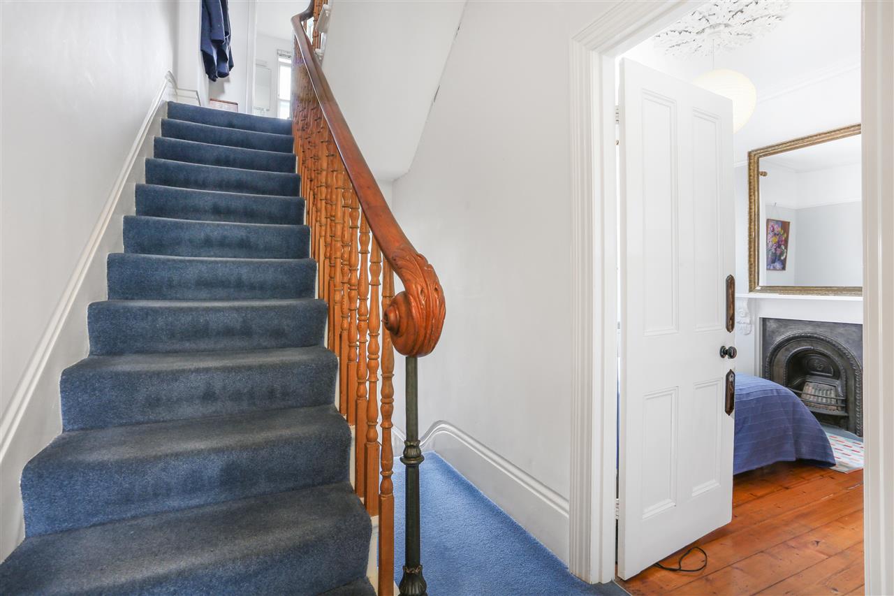 5 bed terraced house for sale in Celia Road 28