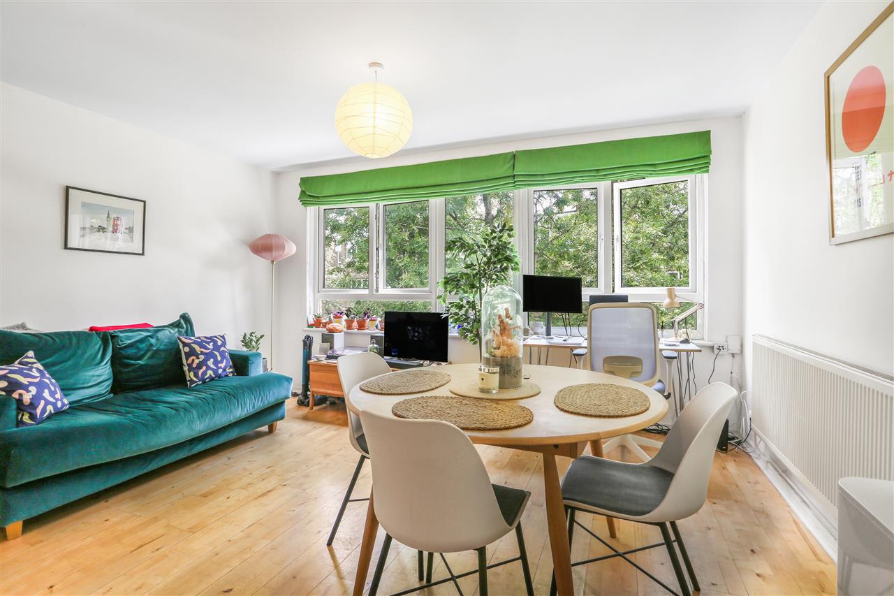 1 bed flat for sale in Brecknock Road  - Property Image 8