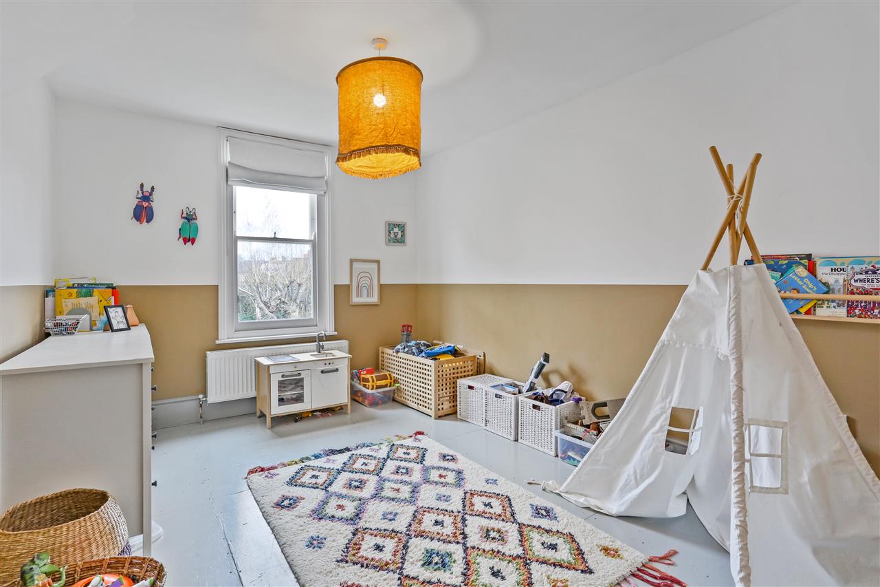 5 bed terraced house for sale in Tytherton Road  - Property Image 7