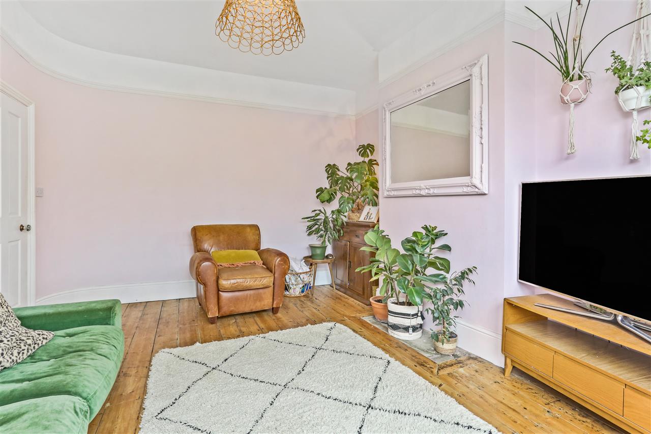 5 bed terraced house for sale in Tytherton Road  - Property Image 14