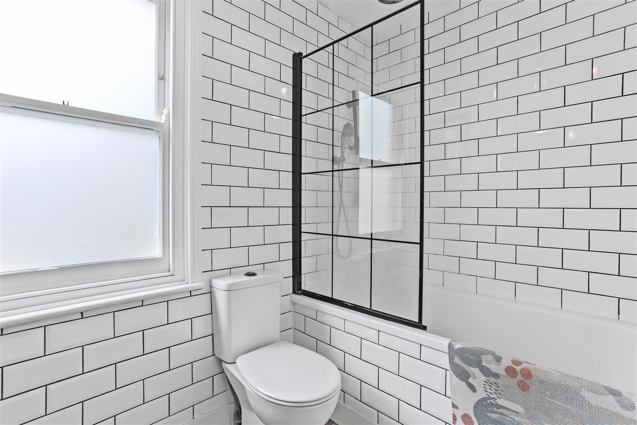 5 bed terraced house for sale in Tytherton Road  - Property Image 18