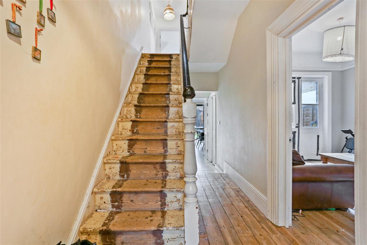 5 bed terraced house for sale in Tytherton Road  - Property Image 22