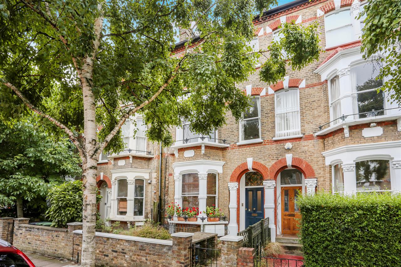 2 bed flat for sale in Mercers Road 3