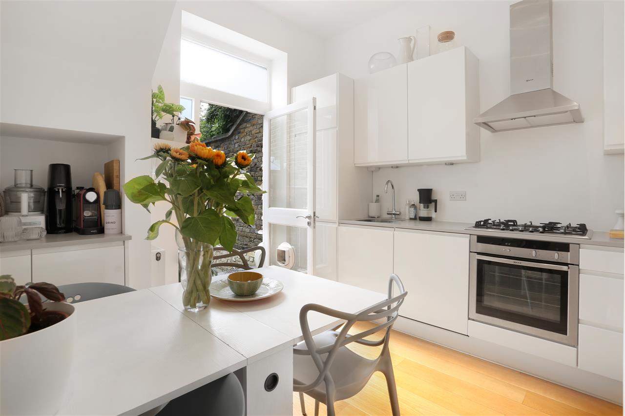 1 bed flat for sale in Mercers Road  - Property Image 8