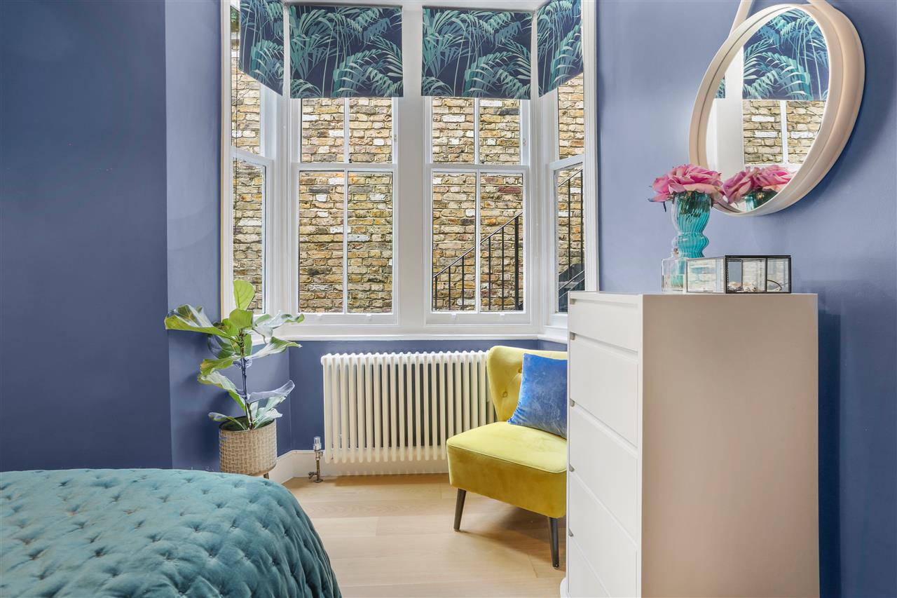 1 bed flat for sale in Mercers Road 18