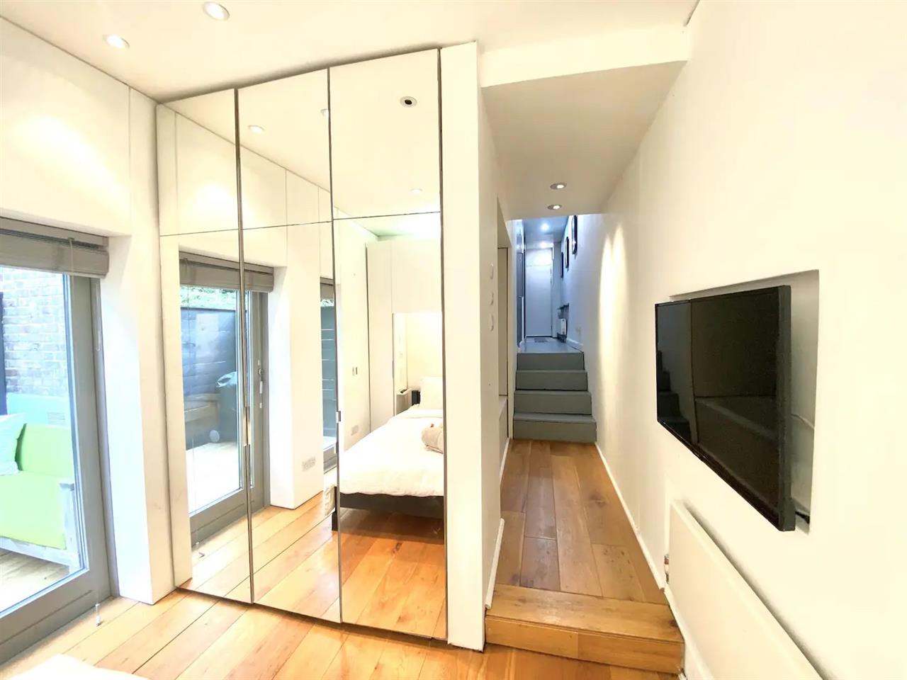 1 bed flat for sale in Southcote Road 18