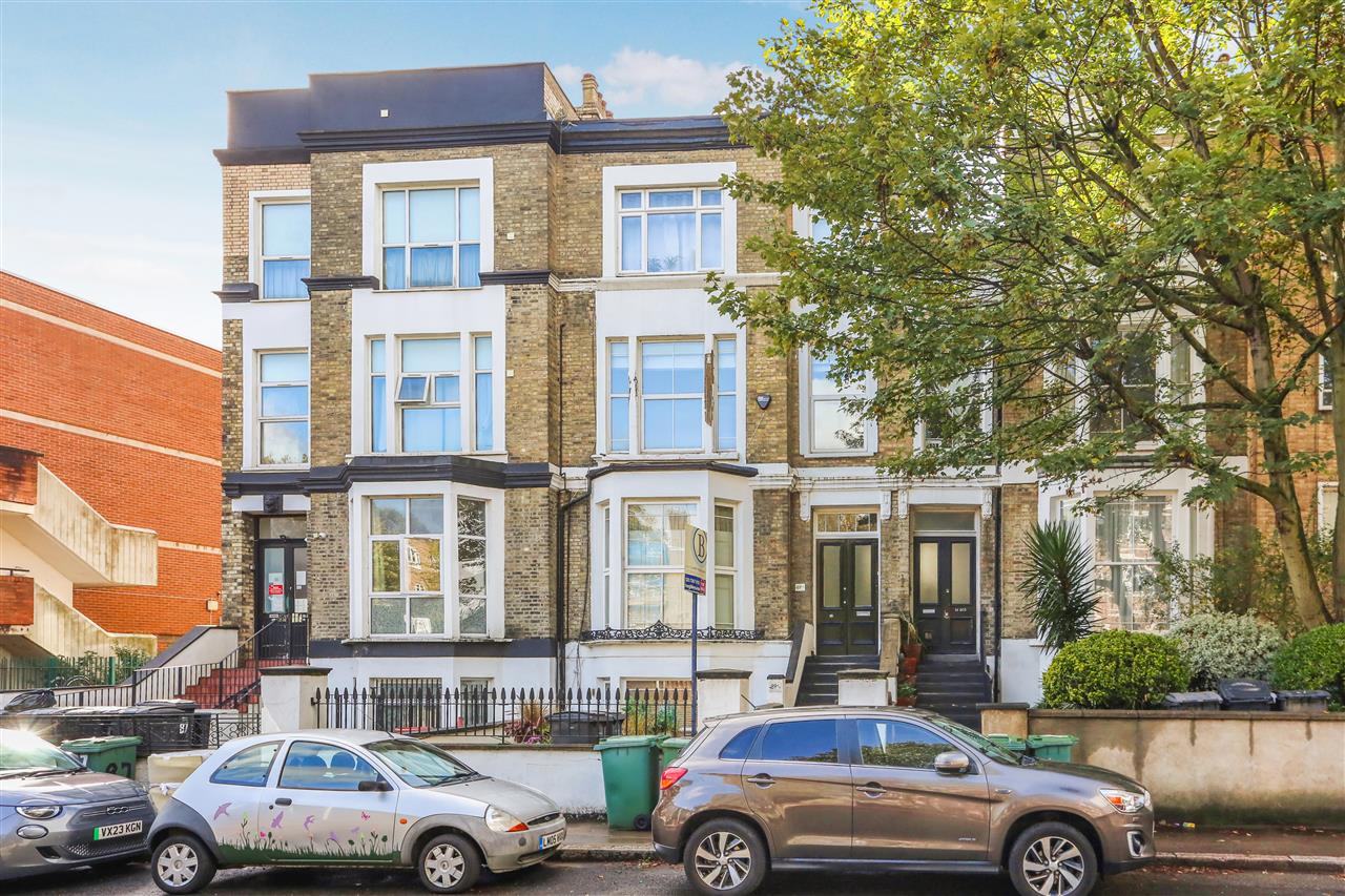 2 bed flat for sale in Brecknock Road  - Property Image 2