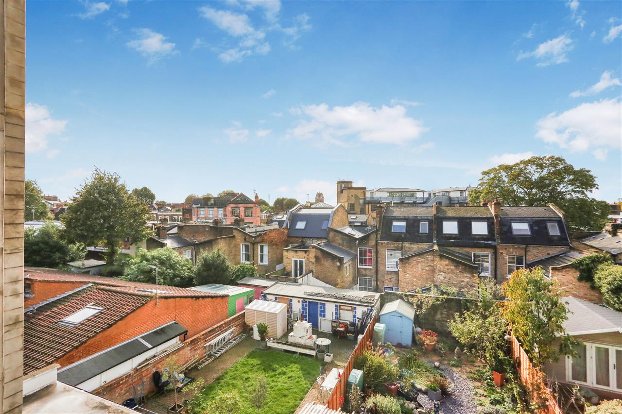 2 bed flat for sale in Brecknock Road 15