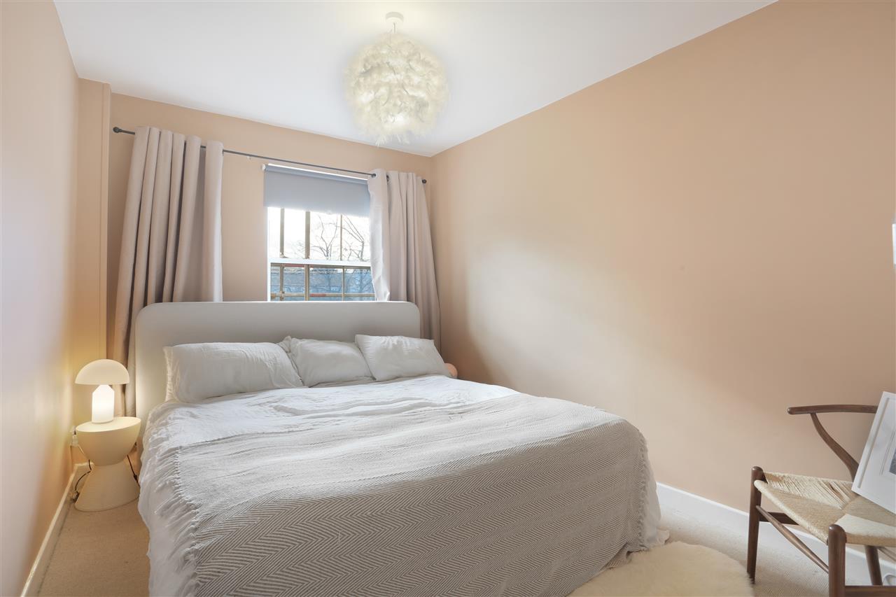 3 bed flat for sale in Chambers Road  - Property Image 7