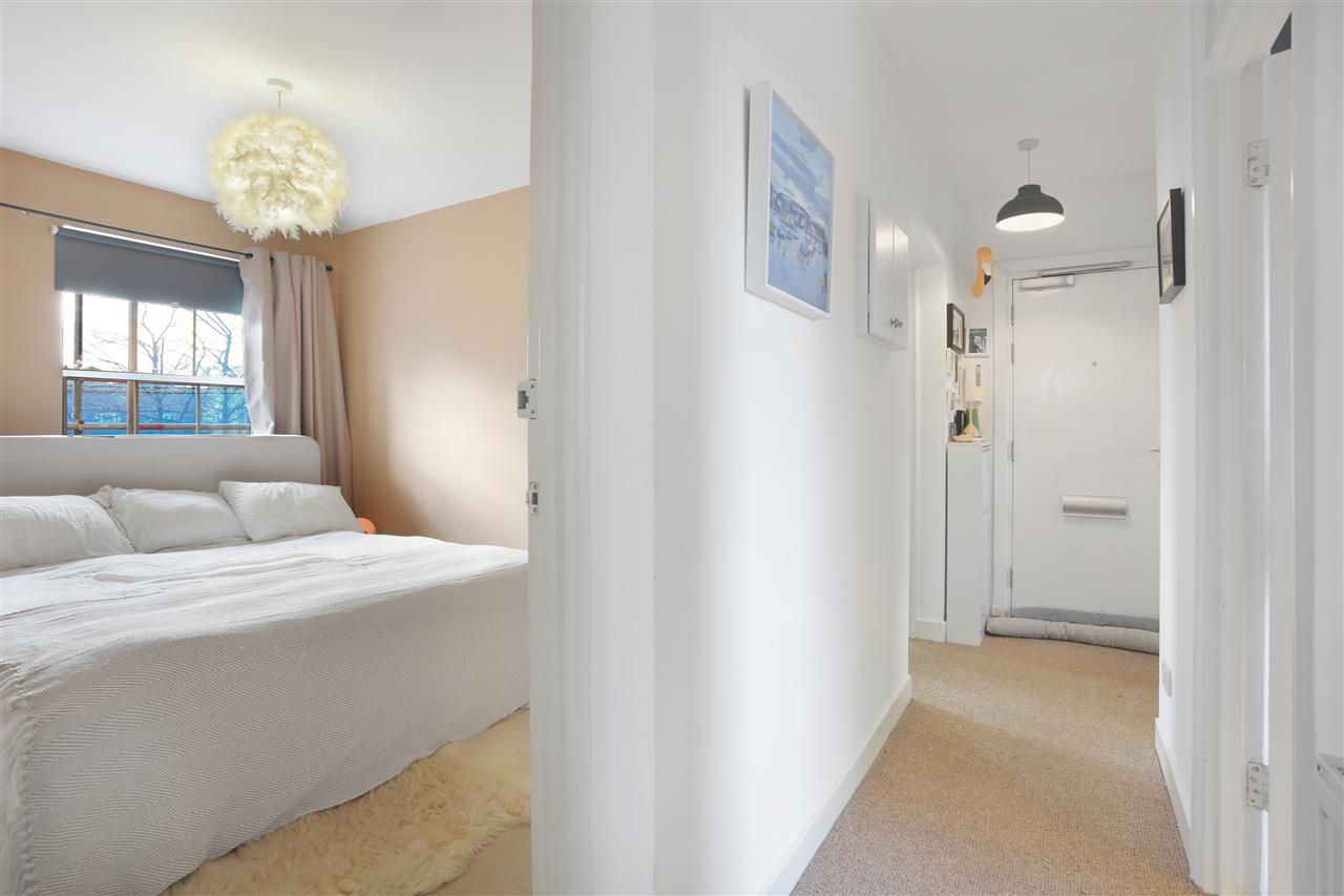 3 bed flat for sale in Chambers Road 15